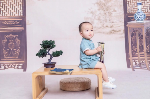 山东蜡笔小新美伢怀孕